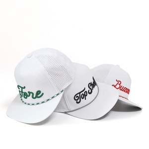 Gorra <span class=keywords><strong>de</strong></span> Golf para Hombre, Personalizada, Blanca, <span class=keywords><strong>de</strong></span> 5 Paneles, con Logotipo Bordado, Perforaciones Cortadas con Láser, Visera Plana, Secado Rápido, Cierre a Presión, Venta al Por Mayor - Product Image 6