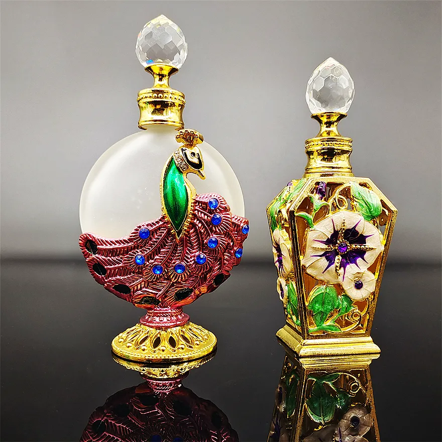 Arapça Dubai tarzı altın parfüm şişesi uçucu yağ şişesi lüks kozmetik