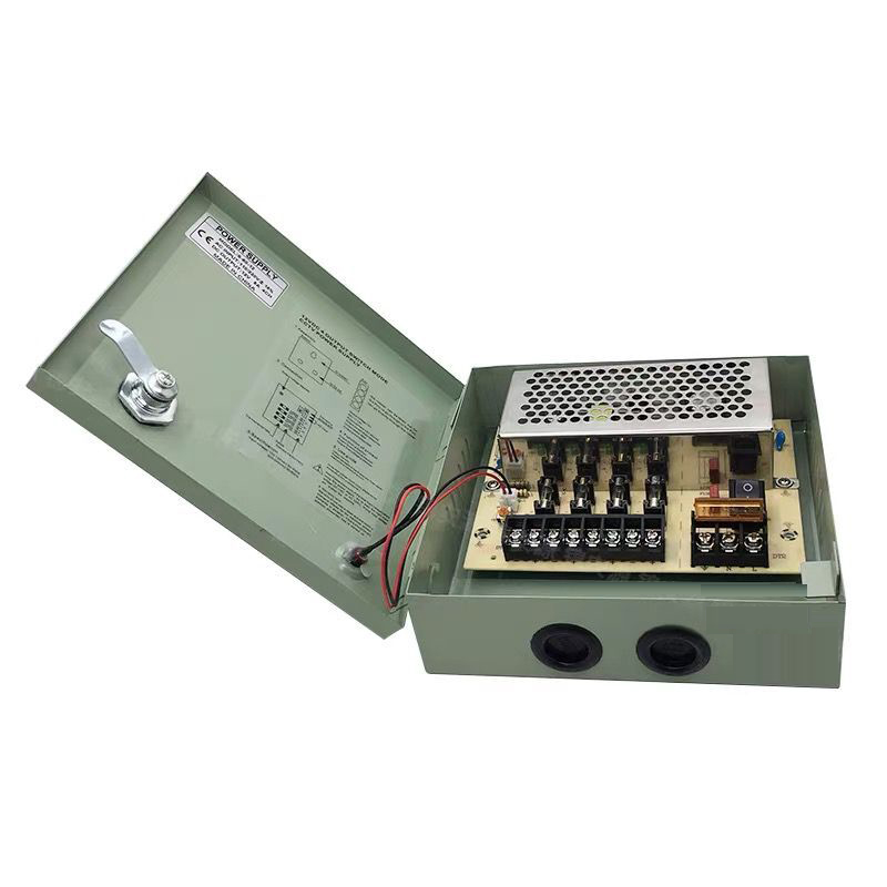 DC 12V5A 4ch sortie 60W alimentation multiple avec batterie de secours pour système de caméra CCTV boîtier métallique alimentation à découpage