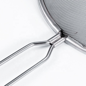 Écumoire de cuisine à mailles fines avec double poignée à clip en acier inoxydable, ustensile de cuisine en acier inoxydable pour écrémer l'huile - Product Image 2