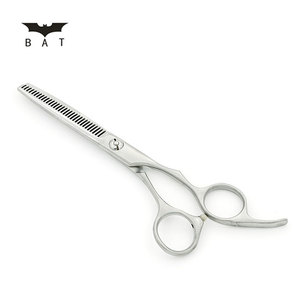 6807-32A Sharp Ne <span class=keywords><strong>Fait</strong></span> Pas <span class=keywords><strong>Mal</strong></span> Aux Mains Ciseaux De Cheveux De Coiffeur De Coiffure Ciseaux à Cheveux Noirs - Product Image 1