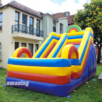 Toboggan aquatique gonflable en PVC Smazing pour l'extérieur, avec zone de saut et d'escalade