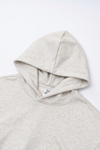 Sudadera con Capucha de Moda para Mujer Otoño N25501, Sudadera Corta con Bolsillos Grandes y Logotipo Frontal, Tejido de Rizo, Suministro ODM - Product Image 2