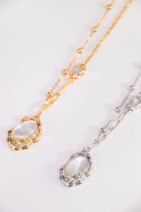 Collar Personalizado con Baño de Plata y Oro, Cadena de Eslabones Bohemia con Ópalo, Colgante de Concha Simple para Clavícula, Regalo Unisex - Product Image 5