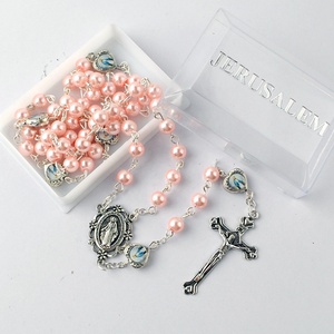 Cuentas <span class=keywords><strong>de</strong></span> perlas rosas <span class=keywords><strong>de</strong></span> 6mm con corazón, cuentas <span class=keywords><strong>de</strong></span> Metal <span class=keywords><strong>DE</strong></span> LA <span class=keywords><strong>Virgen</strong></span> María, Rosario católico con caja rectangular <span class=keywords><strong>de</strong></span> plástico con estampado <span class=keywords><strong>de</strong></span> Jerusalén - Product Image 2