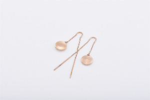 เครื่องประดับโรสโกลด์ต่างหูห้อยแบบเรียบง่ายต่างหูโรสโกลด์แผ่นดิสก์คู่ - Product Image 5