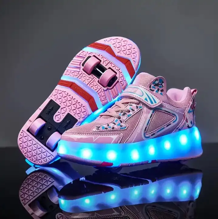 Detachable LED light kids casual skateboarding shoes children boys sneakers girls roller skates shoes with 4 wheels
