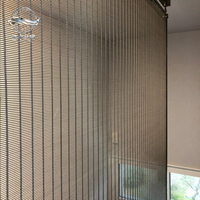 Grillage décoratif ondulé – Panneaux en acier inoxydable tissé sergé thermolaqué pour cloisons, écrans d'entrée d'hôtel et plafonds suspendus tissés