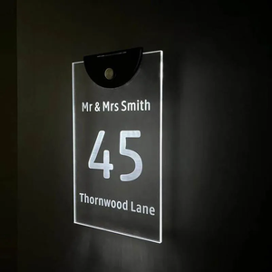 Plaque de porte LED personnalisée en acrylique pour extérieur, numéro de maison et adresse, avec éclairage solaire, vente en gros - Product Image 3