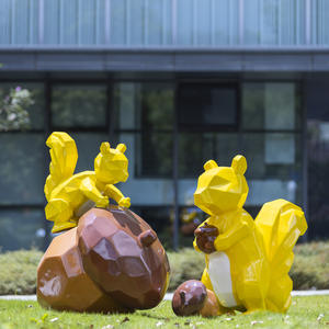 Adornos de jardín ecológicos para exteriores, ardilla geométrica, escultura de fibra de vidrio, modelo Animal simulado, césped comunitario verde - Product Image 1