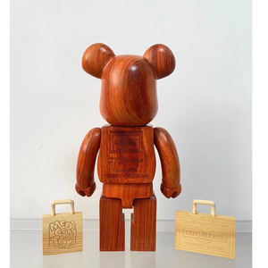 Decoración de sala de estar artesanía de madera <span class=keywords><strong>bearbrick</strong></span> figura de acción juguetes para niños 400% 28cm bloque oso muñeca móvil - Product Image 2