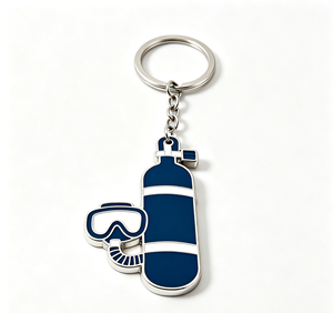 Porte-clés en métal émaillé bleu en forme de bouteille de plongée, souvenir d'équipement de plongée, cadeau promotionnel - Product Image 4