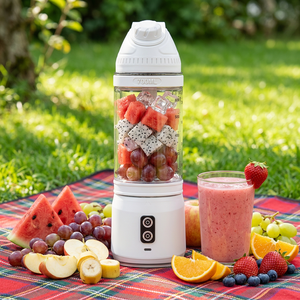 Mixeur Portable Personnalisable 700ml Rechargeable USB pour Smoothies et Boissons Fraîches – Idéal pour le Camping et la Randonnée en Extérieur - Product Image 1
