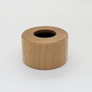 Décoration peinte nouveau haut en bois de hêtre Vietnam couverture Logo couleur impression laser métal intérieur aromatique OEM marque parfum couverture en bois - Product Image 5