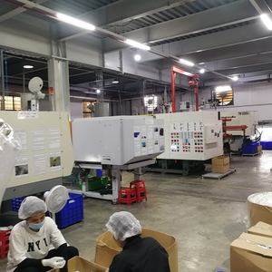 Tapón de Botella de Perfume Plaspac Vietnam, Resina PP, Antiderrames, Cuello de 15 mm, Color Personalizado, Boquilla Cosmética, Boquilla de Succión para Insectos, Boquilla de Succión para Floreros - Product Image 1