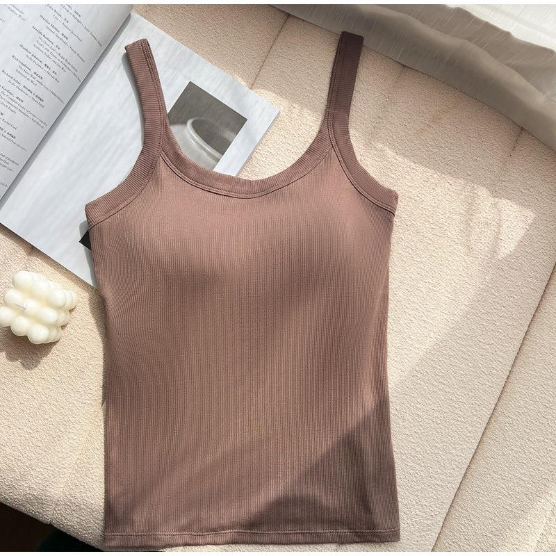 สีน้ำตาล