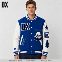 Blouson universitaire personnalisé bleu roi en chenille crème, 400 g/m² mélange de laine, manches contrastantes, boutons-pression pour marques, fabricant OEM