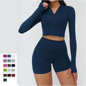 Veste ajustée utilitaire fine <span class=keywords><strong>pour</strong></span> <span class=keywords><strong>femme</strong></span>, vêtements d'hiver, logo personnalisé, ceinture, manteaux de basketball sculptés de haute qualité <span class=keywords><strong>pour</strong></span> femmes - Product Image 1