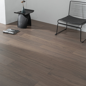 Plancher en bois résistant à l'<span class=keywords><strong>usure</strong></span> et aux rayures Qingzhen Noyer européen gris Plancher en <span class=keywords><strong>parquet</strong></span> en bois dur - Product Image 1