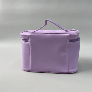 OEM/ODM Waterproof Cosmetic <b>Bag</b> Set, Large Capacity Portable Travel Toiletry Organizer for Bulk Purchase & Retail - Product Image 4