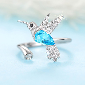 Anillo Abierto Ajustable con Colibrí Colorido para Mujer, Joyería Creativa y Moderna para el Dedo - Product Image 1