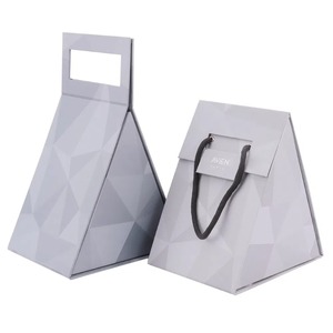 Custom Logo Luxury <b>Black</b> Perfume Cosmetic Packaging Set Gift <b>Boxes</b> Wholesale Packaging Paper Box for Skin Care - Product Image 2