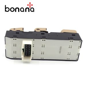 Interrupteur de lève-vitre 935704V010 pour Hyundai Kia 93570-4V010 - Product Image 4