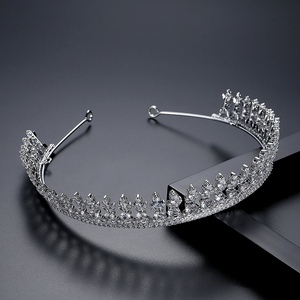 ウェディングティアラコームジュエリークラウンジルコンフラワーガール高級女性エレガントブライダルヘアアクセサリーページェント記念日 - Product Image 2