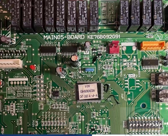 Original Brand New Air Conditioner Outside Unit PUHY-P350YHC-A PCB KE76B092G91