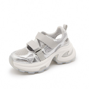 Nouvelles chaussures de sport à semelle épaisse, modèle printemps-automne, style multifonctionnel à bout rond, chaussures de sport de qualité supérieure - Product Image 1