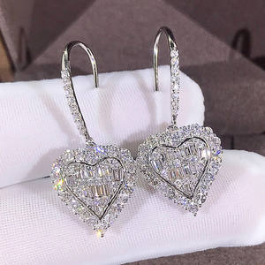 Pendientes de Cristal con Forma de Corazón Barba St. Laurence, Plata 925 con Engaste Pavé, Románticos para Uso Diario de Mujer - Product Image 3