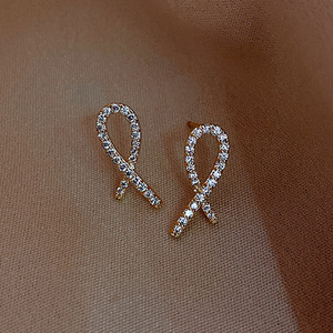 Eleganti Orecchini a Perno con Cuori Intrecciati, Stile Coreano, Gioielli da Donna alla Moda, per Uso Quotidiano, Regalo Chic - Product Image 2
