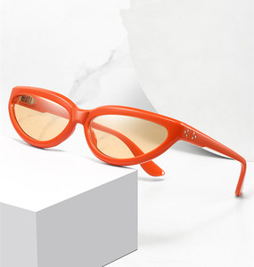 Custom Logo 2026 Vintage Fashion Men Small Frame Punk Sun Glasses UV400 <b>Candy</b> Colors Cat <b>Eye</b> Sunglasses for Women - Product Image 2