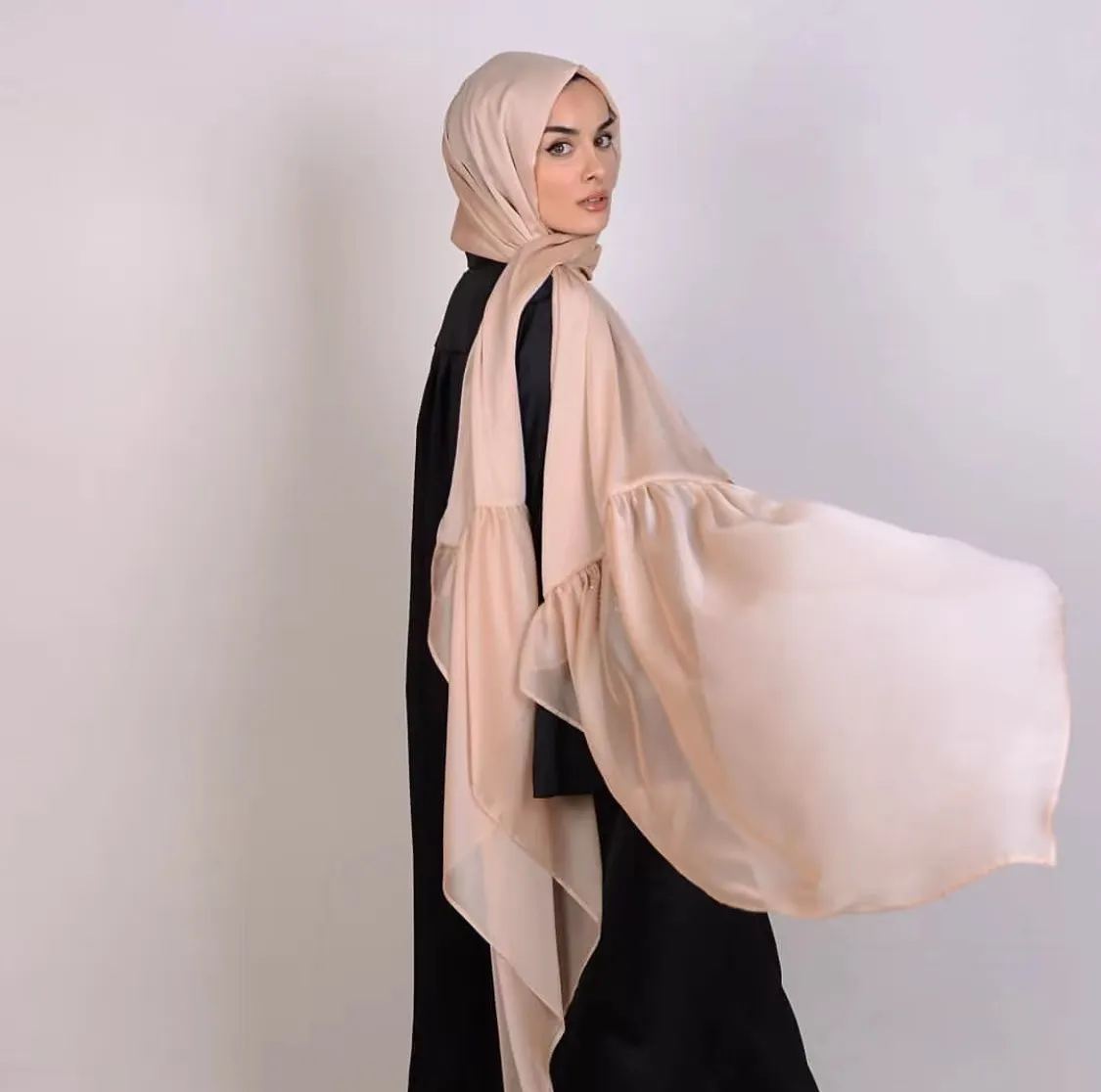 Set Hijab Sifon Berat untuk Wanita, Set Hijab Sifon Warna Cocok untuk Wanita