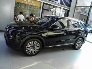 Новые автомобили 2025 Jetour X70 Plus 1,5 T Deluxe 5-местный внедорожник ACC Cruise кожаные сиденья с автоматическим приводом темный металл FWD газ/бензин - Product Image 4