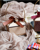 Boîte de papier de chocolat de haute qualité bonbons noix boîtes d'emballage cadeau faveurs de mariage pour les invités cadeau Unique boîte de papier de noël pli