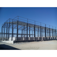 Atelier et entrepôt modernes en structure acier tropicale avec protection anti-biocorrosion