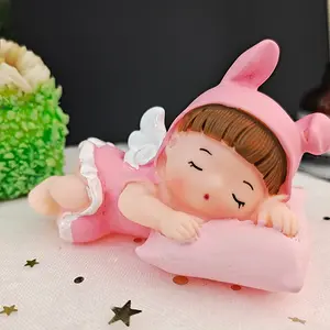 Aksesori Memanggang Kue Persediaan Pesta Boneka Anak Perempuan Kecil Lucu Dekorasi Kue Boneka Puncak Kue