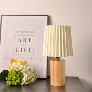 Lámpara de Mesa Decorativa Rústica Marrón Vintage E27 con Clip LED, Acrílico y Madera, Diseño Simple Inalámbrico para Sala de Lectura, Dormitorio, Mesita de Noche, Hogar - Product Image 6