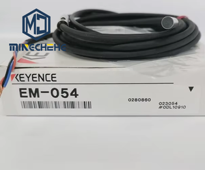 Capteur de proximité compact KEYENCE EM-080B avec amplificateur intégré, série EM NPN EM 080B - Product Image 1