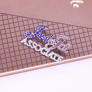 Délicat creux lettre Design cadeaux JJOA épinglette bleu et rose strass incrusté Jack et Jill associé broche broche - Product Image 6
