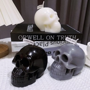 TOOWIN Halloween Skull <b>Candles</b>, Funny And Scary Handmade <b>Gift</b> Ornaments, Skull-Shaped Scented <b>Candles</b> - Product Image 4