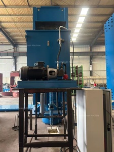 Presse de vulcanisation entièrement automatique pour pneus pleins à plaque latérale, pour la transformation du caoutchouc - Product Image 6