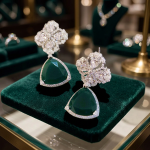 Pendientes de Plata 925 con Baño de Rodio y Cristal Verde en Forma de Lágrima, Joyería de Lujo para Mujer - Product Image 3