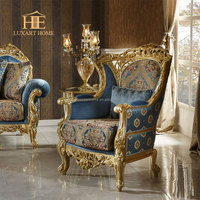 Ensemble de canapés carrés Chesterfield de style antique de luxe européen à trois places pour salon de villa