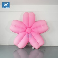 Fleurs géantes Fleur gonflable de cerisier Sculpture Fleur gonflable pour décoration publicitaire