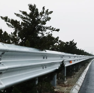 Barandilla de acero inoxidable certificada EN 1436 Altura de 1,2 m para estándares europeos de seguridad vial - Product Image 4