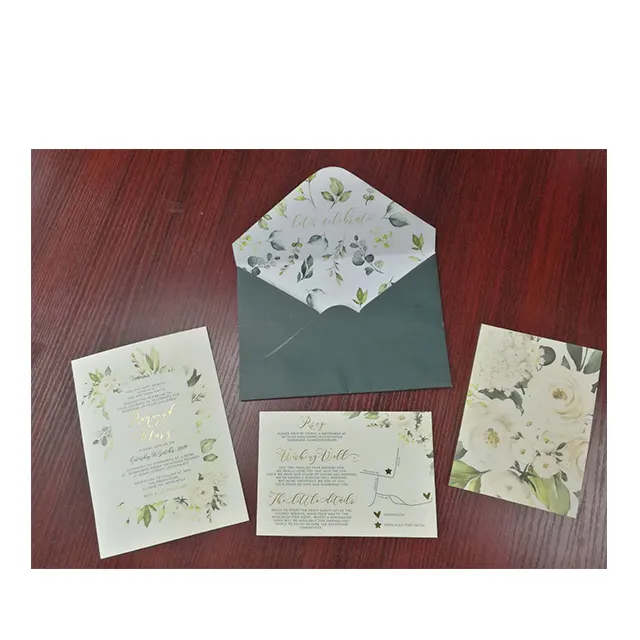 Luxuoso personalizar 500gsm cartão a5, em relevo, folha de ouro, convite de casamento, cartão rsvp com impresso forro envelope