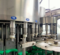 Machine de remplissage d'eau automatique 24-24-8 16-16-6 8-8-3 pour bouteille de 500ml 1000ml 40 BPM 60 BPM 90 BPM Rinçage Embouteillage