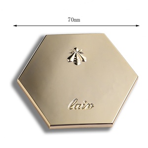 Simple Design Single Side Custom Logo Gold Metal Makeup Mirror With Velvet Pouch - Product Image 5